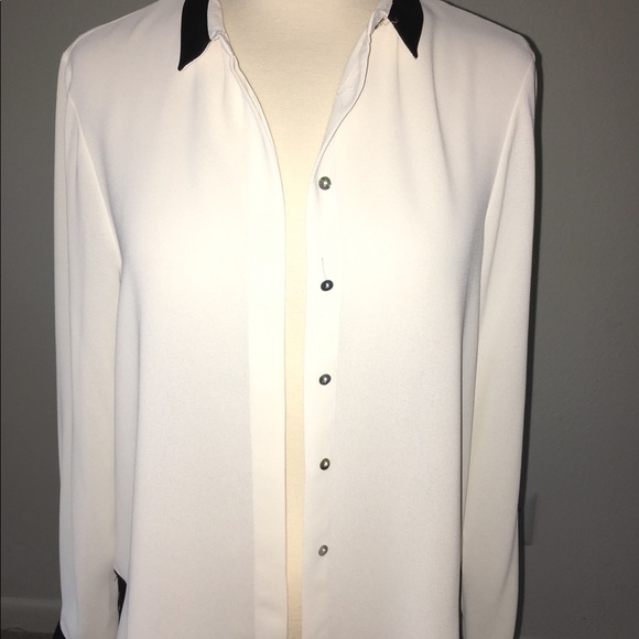 Zara Flowing Shirt with Contrasting Trims - Picture 2 of 8